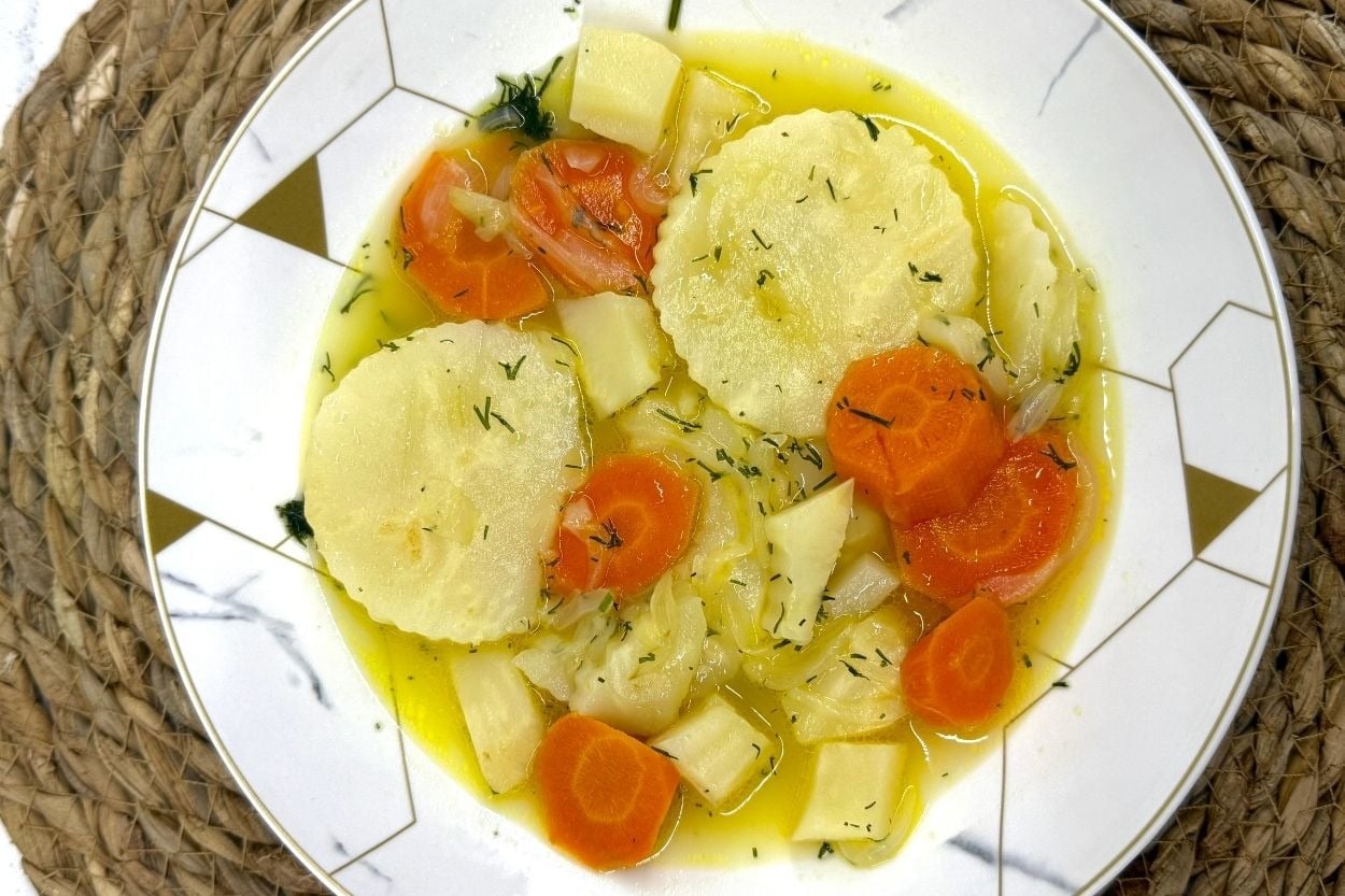 Melek'in Tarifi: Portakallı Havuçlu Kereviz 