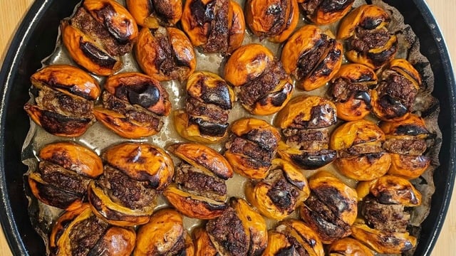 Ev Usulü: Fırında Yenidünya Kebabı
