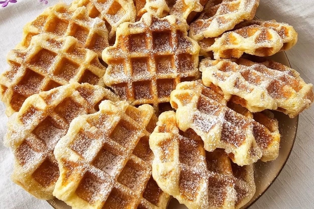 Buket'in Tarifi: Belçika Usulü Çıtır Waffle