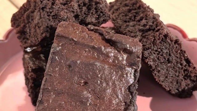 Buket'in Tarifi: Klasik Ev Yapımı Brownie