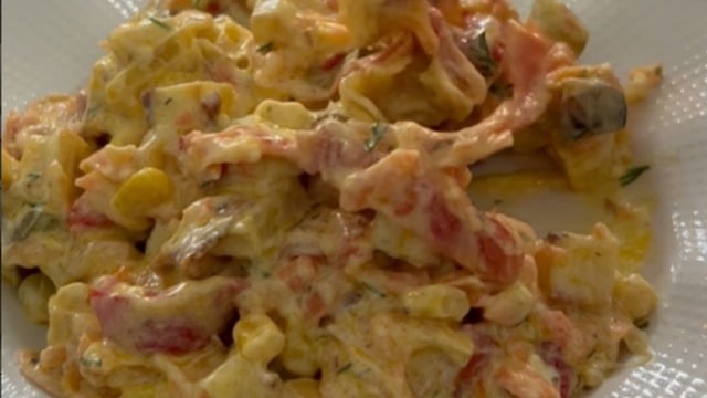 Elif'in Tarifi: Yoğurtlu Kızarmış Patates Salatası