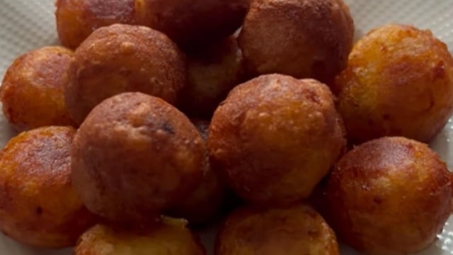 Elif'in Tarifi: Kaşarlı Çıtır Patates Topları