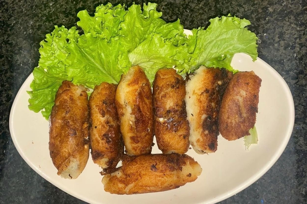 Buket'in Tarifi: Patatesli Kaşarlı Sarma Börek