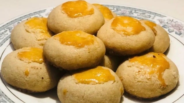 Buket'in Tarifi: Kayısılı Bademli Un Kurabiyesi