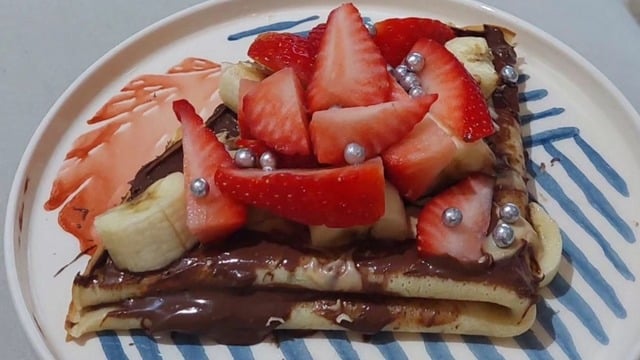 Tatlı Molası: Krep Waffle