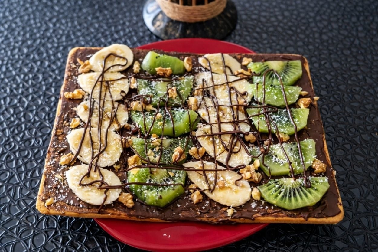 Eliz'in Tarifi: Tost Makinesinde Pratik Waffle