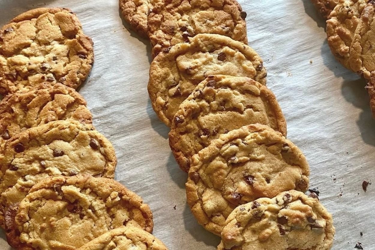 Elif'in Tarifi: Ev Yapımı Chocolate Chip Cookie