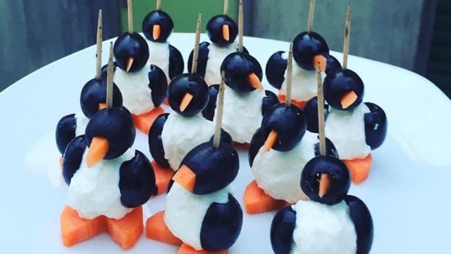 Yeşim'in Tarifi: Zeytinli Peynirli Penguen Atıştırmalık