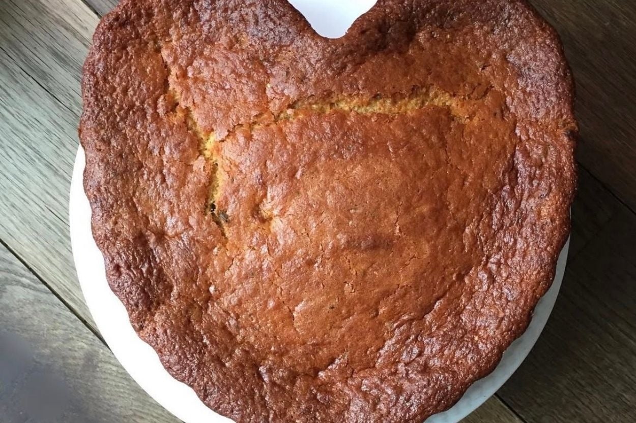 Yeşim'in Tarifi: Kalp Şeklinde Kek