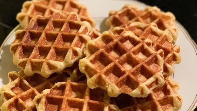 Esra'nın Tarifi: Mini Waffle