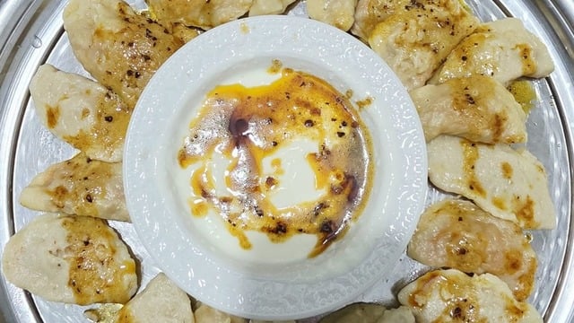 Şahadet'in Tarifi: Tavuklu Hingel