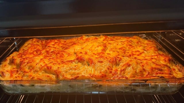 Fadime'nin Tarifi: Ispanaklı Mantarlı Lazanya
