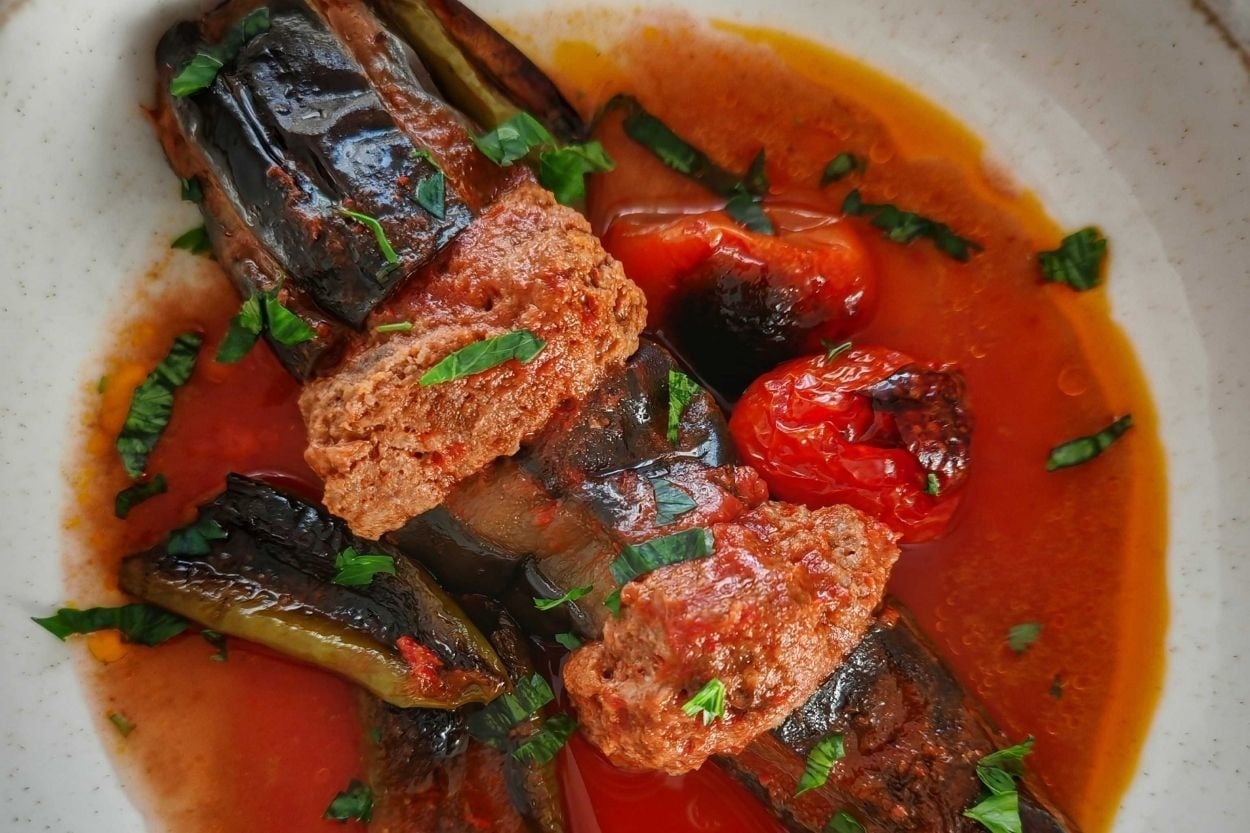 Ev Usulü: Tam Kıvamında Patlıcan Kebabı