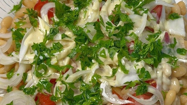 Antalya Mutfağından: Tam Kıvamında Tahinli Piyaz