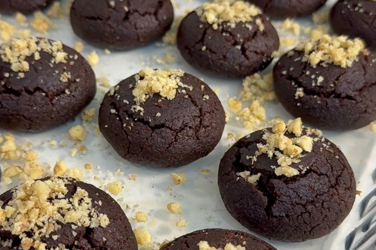 Bol Şerbetli: Tam Kıvamında Brownie Kurabiye