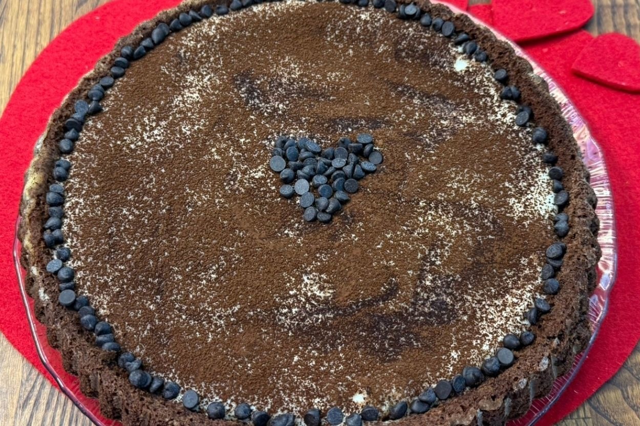 Özel Günlere: Damla Çikolatalı Tiramisu Tart