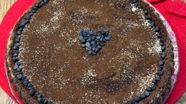 Özel Günlere: Damla Çikolatalı Tiramisu Tart