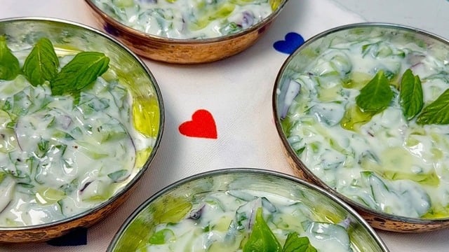 Yaz Aylarına: Ferahlatıcı Kuru Cacık