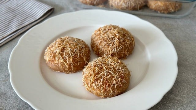 Ağızda Dağılır: Telli Baba Tatlısı