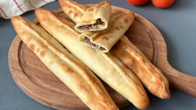 Hazırından Farksız: Kıymalı Karadeniz Pidesi