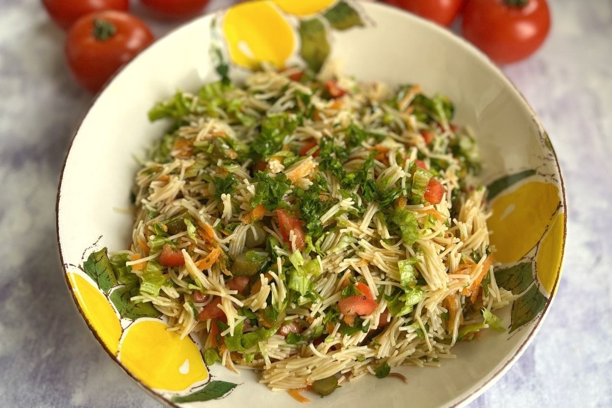 En Şık Haliyle: Saçaklı Salata