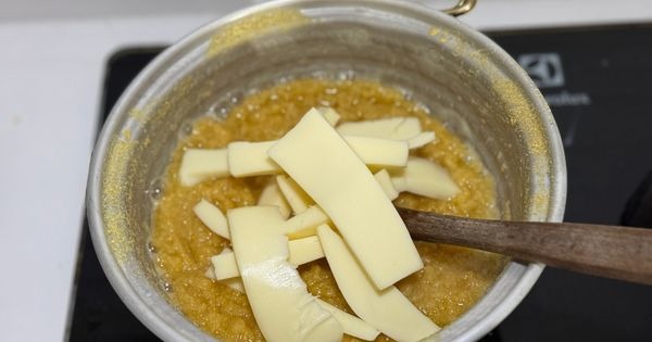 kasarli-kuymak-asama2