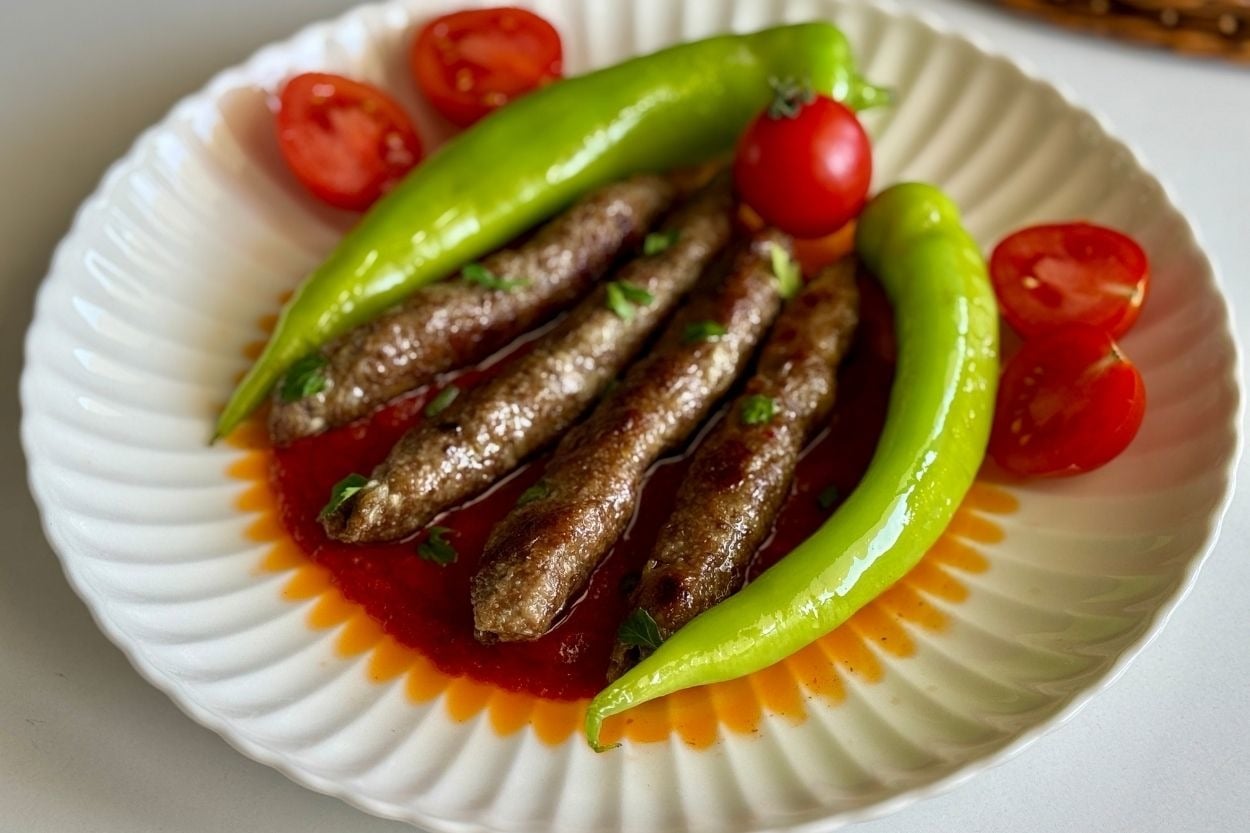 Ege Mutfağından: Tire Şiş Köfte