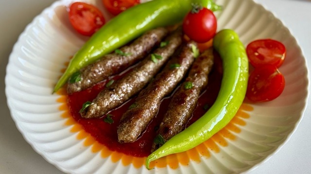 Ege Mutfağından: Tire Şiş Köfte