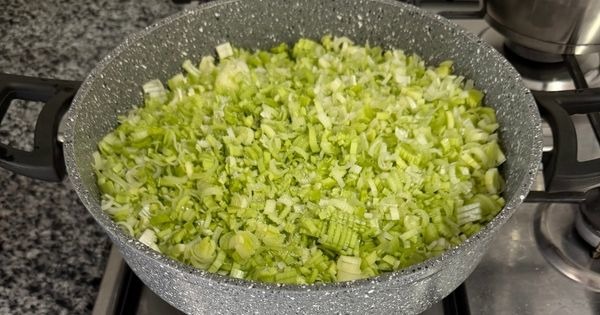 patatesli-pirasa-boregi-asama2
