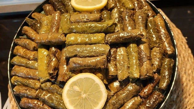 Bol Baharatlı: Antep Usulü Zeytinyağlı Sarma