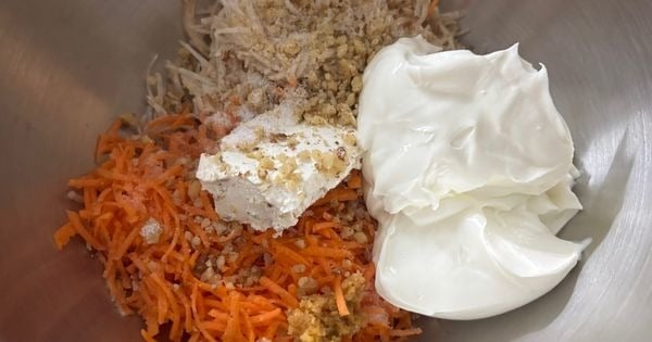 yogurtlu-yer-elmasi-salatasi-asama2
