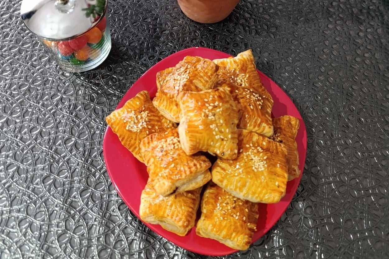 Eliz'in Tarifi: Cevizli Çikolatalı Milföy