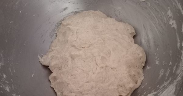 lor-peynirli-mayali-pogaca-asama1