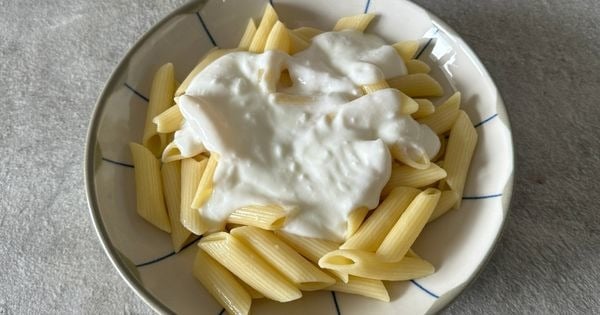 kiymali-yogurtlu-makarna-asama4