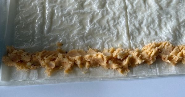 baklava-yufkasindan-patatesli-borek-asama4
