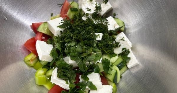 peynir-salatasi-asama2