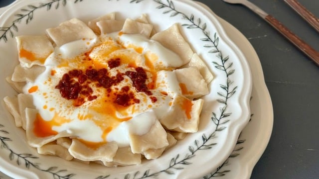 Bayburt Usulü Boş Mantı: Kesme Mantı