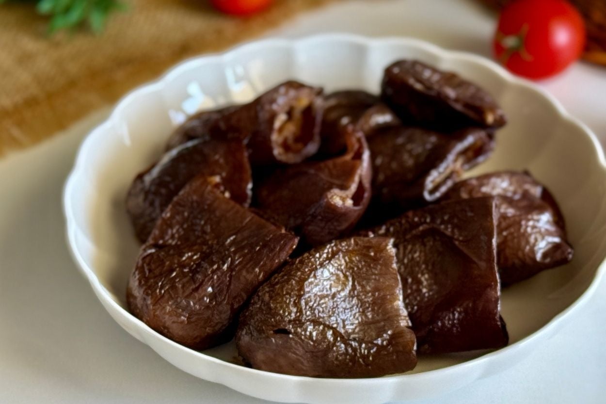 Ekşisi Bol: Kıymalı Kuru Dolma