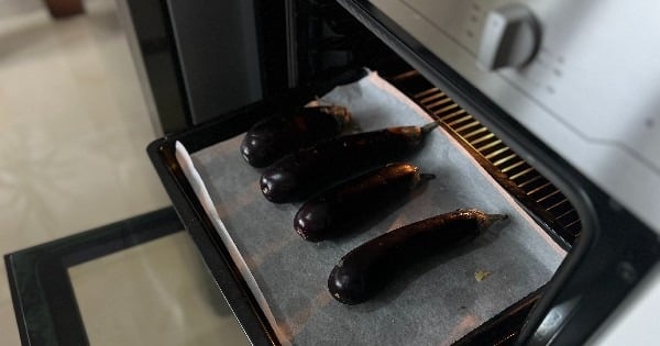 yer-fistikli-patlican-salatasi-1