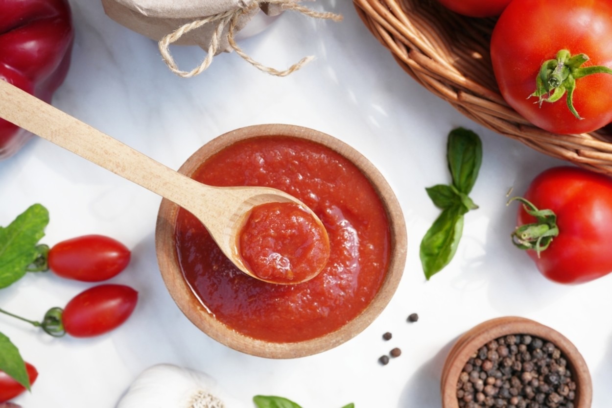 Napoliten Sos Nedir? Napoliten Sos Nasıl Yapılır ve Nasıl Kullanılır?