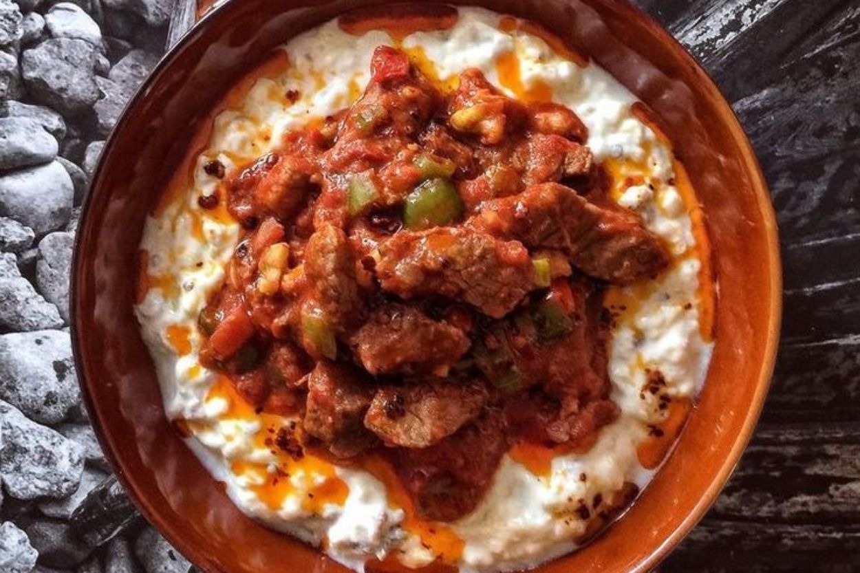 Çiçek'in Tarifi: Ali Nazik Kebabı