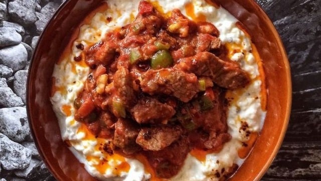 Çiçek'in Tarifi: Ali Nazik Kebabı