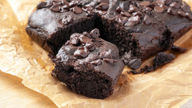 Glutensiz: Tahinli Unsuz Brownie