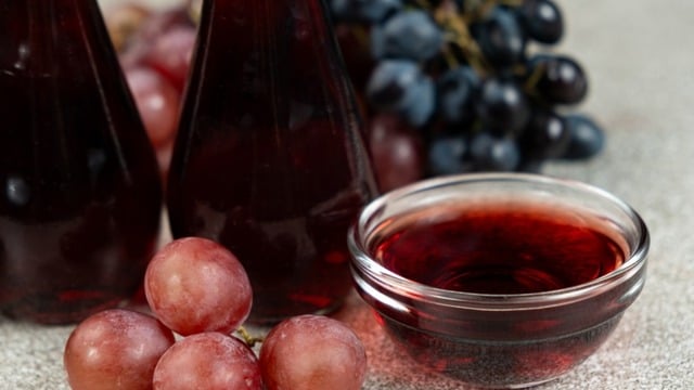 Bozuk Sirke Nasıl Anlaşılır? Tadı, Kokusu Nasıl Olur?