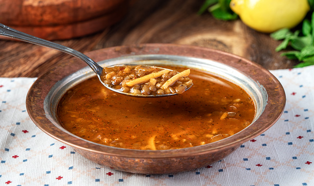 Şifa Kaynağı: Yeşil Mercimek Çorbası