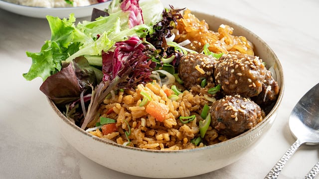 Uzak Doğu Esintili: Teriyaki Köfte Bowl