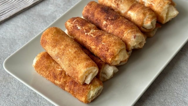 Pastırma Şart Değil: Sucuklu Paçanga Böreği