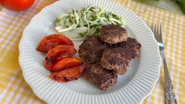 Yeliz'in Tarifi: Muğla Köftesi