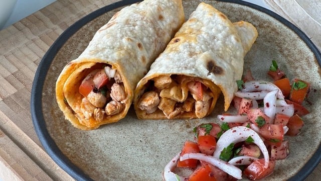 Orijinaline Rakip: Hindi Tantuni
