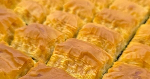 bol-antep-fistikli-baklava-asama4